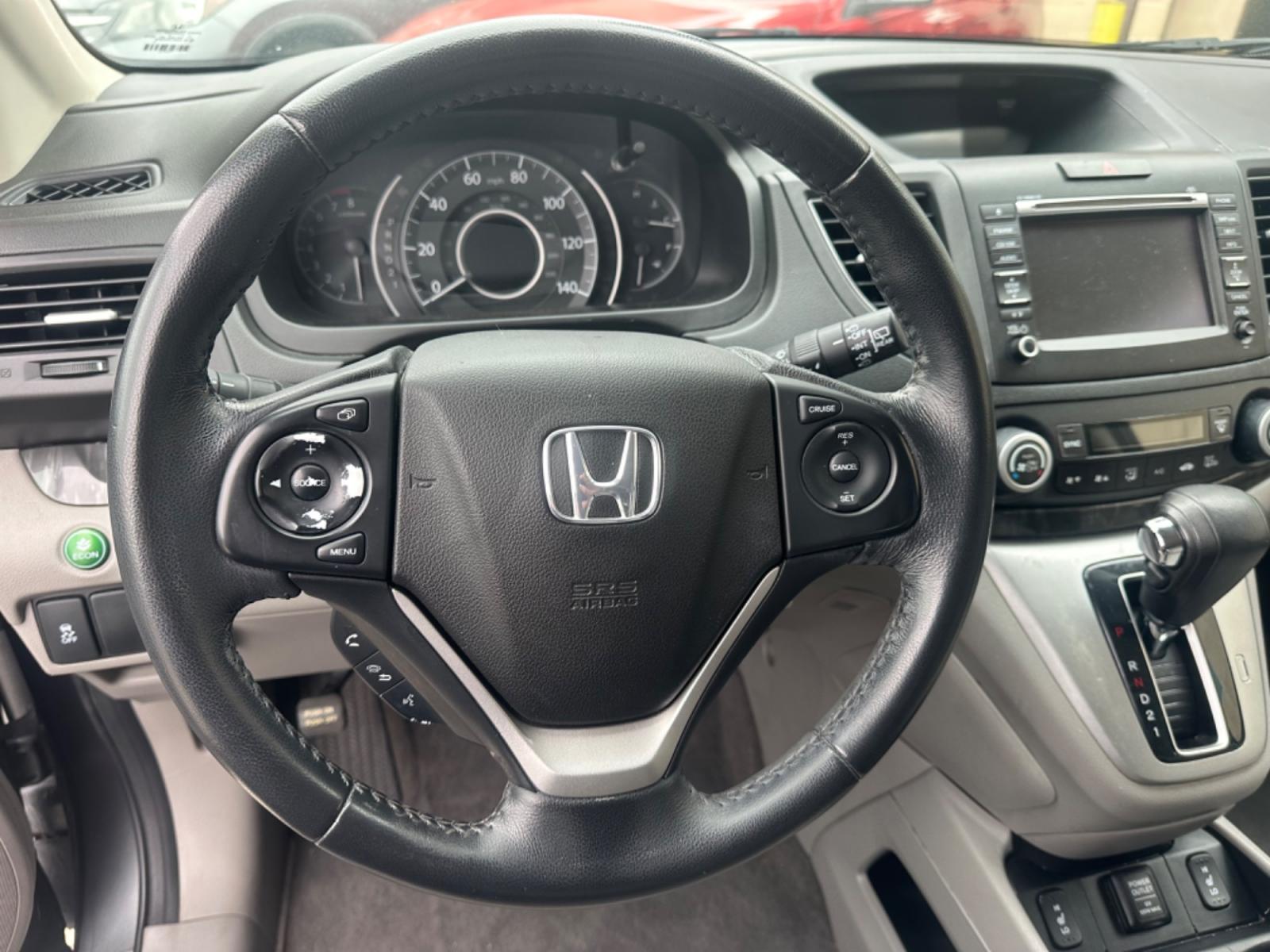 2012 Gray /Gray Honda CR-V LEATHER (2HKRM3H74CH) with an 4 Cylinder engine, Automatic transmission, located at 30 S. Berkeley Avenue, Pasadena, CA, 91107, (626) 248-7567, 34.145447, -118.109398 - Photo #24